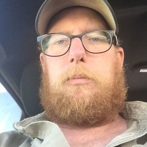 Meet your Posher, Dustin